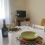 Granny's House Apartamento *